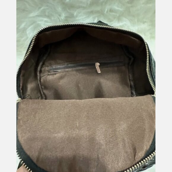 Faux Leather Backpack Small Women's Backpack Made of High-Quality Faux Leather - Picture 3 of 8